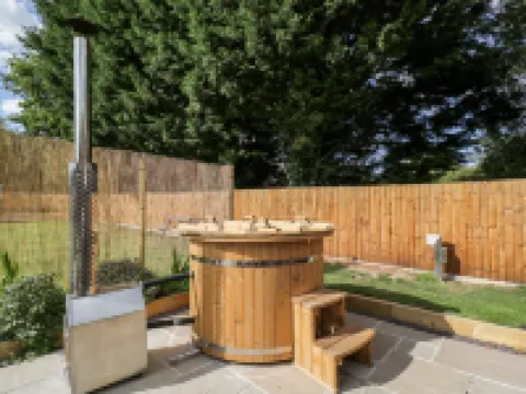 Halmore Pod Hotels in Hamfallow