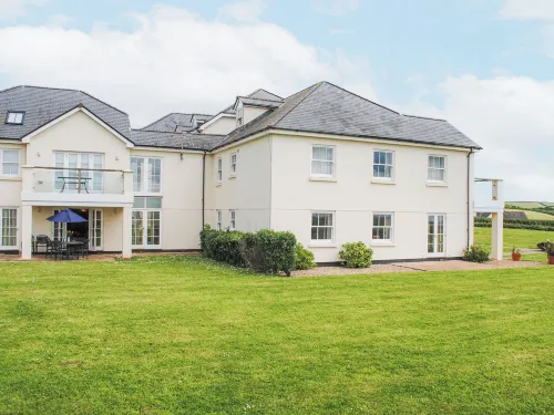 5 Thurlestone Beach - Country Houses