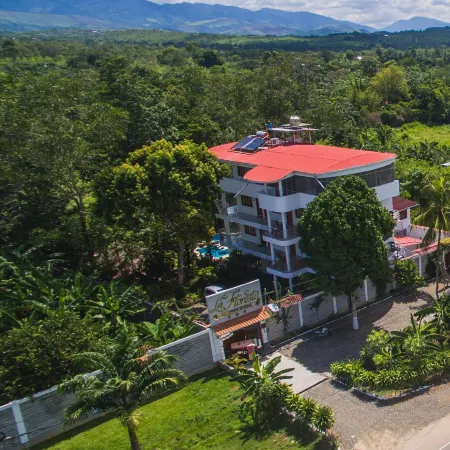 La Floresta Tarapoto Hostal