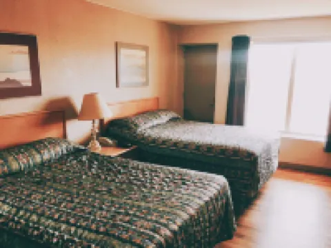 Hi Valley Motor Inn Hotels in Valleyview