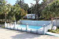 Travelers Inn Gainesville Hotels in Alachua County
