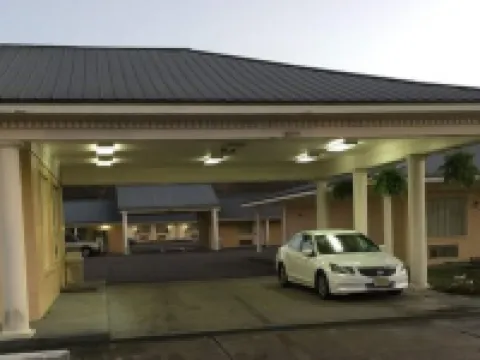 Stay Express Inn & Suites Demopolis Hotels in Demopolis