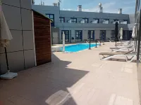 Iraipe Logroño Hotel - piscina