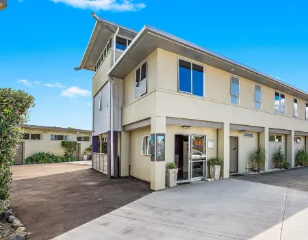 Waipu Cove Resort Отели рядом с достопримечательностью «Мангохай Музеум»