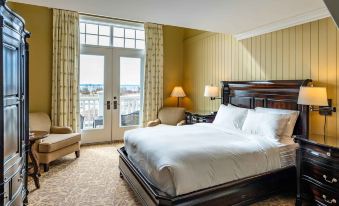 The Inn at Cobble Beach