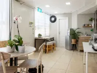 Little Prince Hostel-5 Min Walk to the Beach Hotels in Eilat