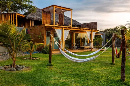 Casa Safran Vichayito