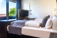 Burgau Hotel Sonnenhof Rofingen住宿飯店