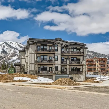 Helling Circle Hideaway 303 by SkyRun Park City