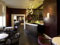 The Angel Hotel - bar