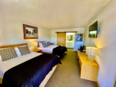 Old Montana Inn Hotels in 