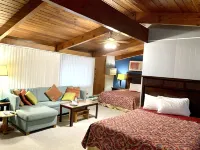 The Crossroads Motel - 2-Star