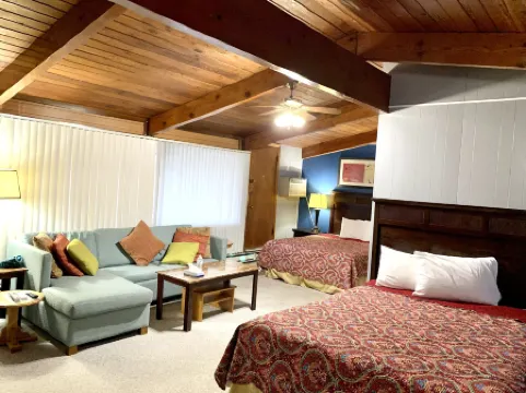 克魯斯路德汽車旅館