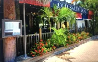 2 minutes from beautiful Siesta Key mainbeach! - 3-Star