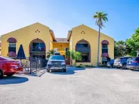 Condo next to Siesta Key