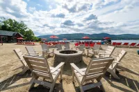 Scotty's Lakeside Resort - Beach