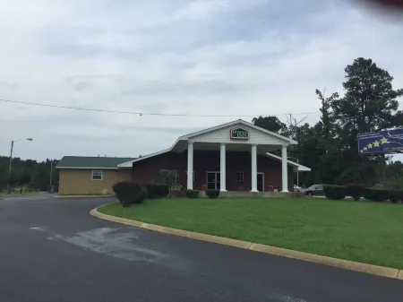 Deerfield Inn New Johnsonville Отели в г. Камден