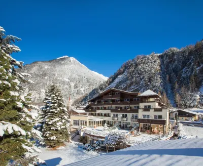 Hotel Rita فنادق في Sankt Leonhard im Pitztal