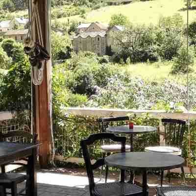Hotel Restaurant Le parisien des vignes Others