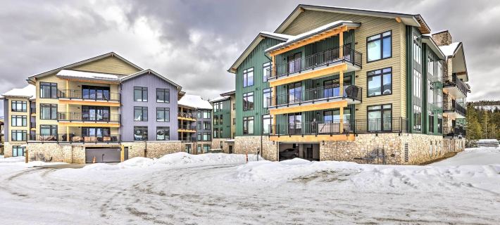 Condo w/ Mountain Views in Heart of Downtown! Hotels in Winter Park