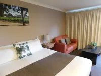 Alexander Cameron Suites Hotels in Coonawarra