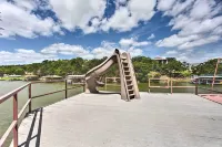 Waterfront Home w/ Boat Dock on Lake Granbury! - Balkon