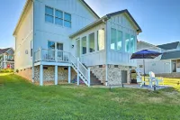 Waterfront Oasis on Tims Ford Lake: Pool/Kayak! - 3-Star
