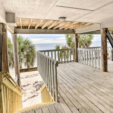 Waterfront Escape w/ Balcony on Shell Point Beach!