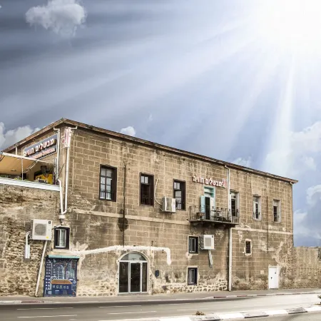 Tel-Aviv Lala Boutique Hotel Отели рядом с достопримечательностью «Яффа»