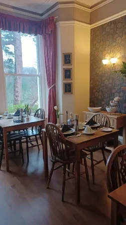 Glan Heulog Отели в г. Генрид