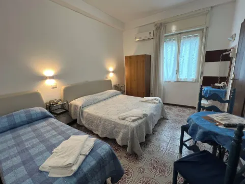 Hotel Europa a Minori - HOTEL a 50 metri dal MARE - Hotel con PARCHEGGIO Costiera Amalfitana