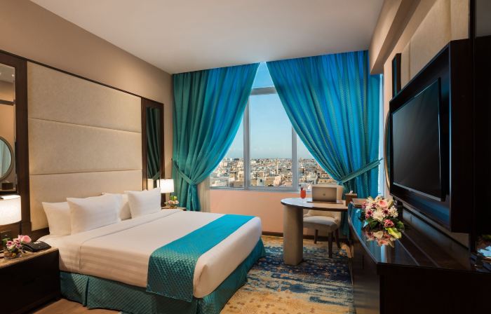 Naviti Warwick Dammam