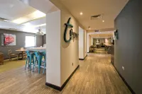 Premier Inn London Edgware Hotels in Barnet