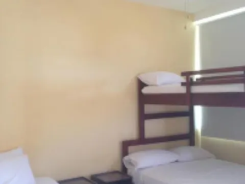 Casa y Mar Hotel Hotels in Tonsupa