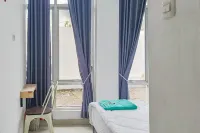 RedDoorz near Universitas Hasanuddin Makassar - 2-Star