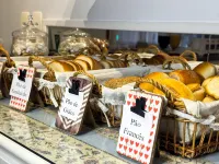 Petit Hotel Provence Gramado - Barer