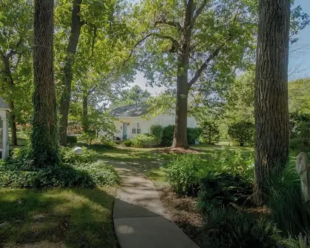 Dickey House, Carriage Suite 馬什菲爾德酒店