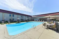 Holiday Inn CODY - CONVENTION CENTER by IHG - piscina