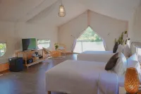 La Vela Legacy Resort Hotels in Hương Thủy
