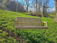 Newly Renovated Farm House with Lake View