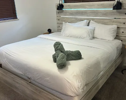 Cozy Denver Retreat with a Hot Tub and Large Fenced Yard Hotels in Sherrelwood