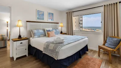 Beachfront Charm Meets Lake Life + Free Tickets: Dolphin Cruise & More! Hotels near Winn-Dixie