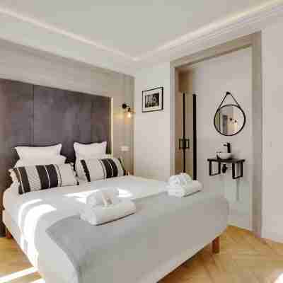 The Upper Marais Superb apartment for 6 people Rooms