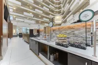 Embassy Suites by Hilton Anaheim Orange - 朝食