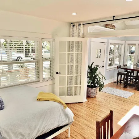Park Avenue Beach Paradise Chic & Secluded 4 Bdr