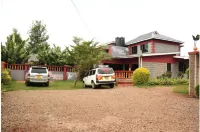The Gladstone Hotel Kiganjo Nyeri - 2-Star