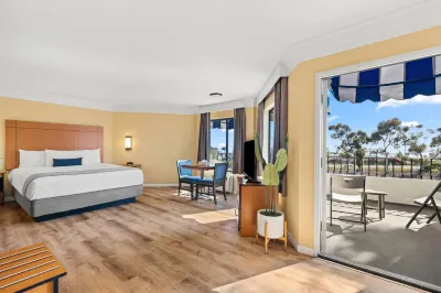 Travelodge by Wyndham San Clemente Beach