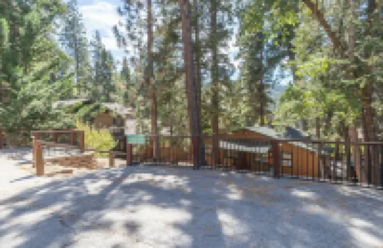 True Big Bear Lake Cabin with jacuzzi