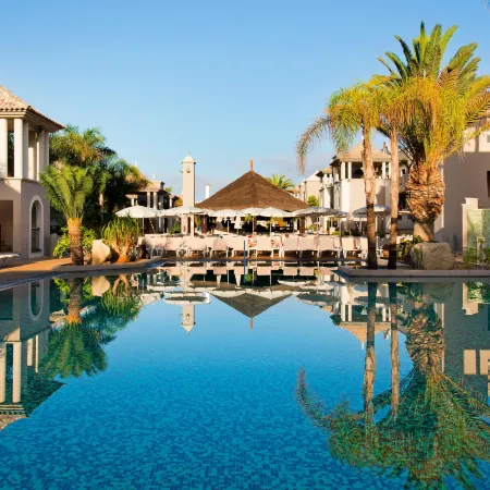 Marylanza Suites & Spa