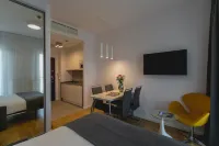 Varsovia Apartamenty Kasprzaka - balcony